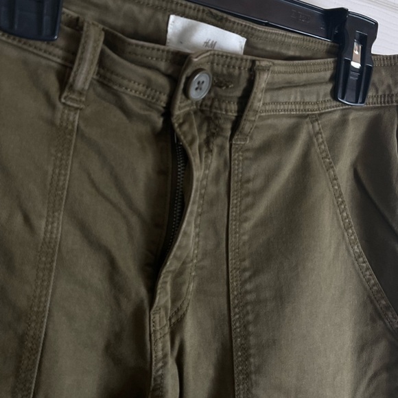 H&M woman’s women's cargo pants 6 - Picture 5 of 9